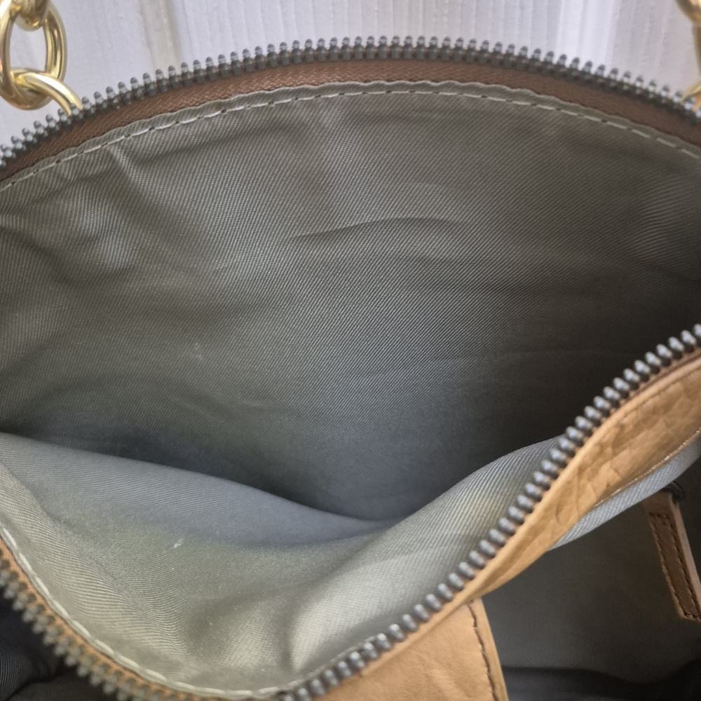 American Leather Tan Shoulder Tote with Gold‎ Hardware - Picture 5 of 9